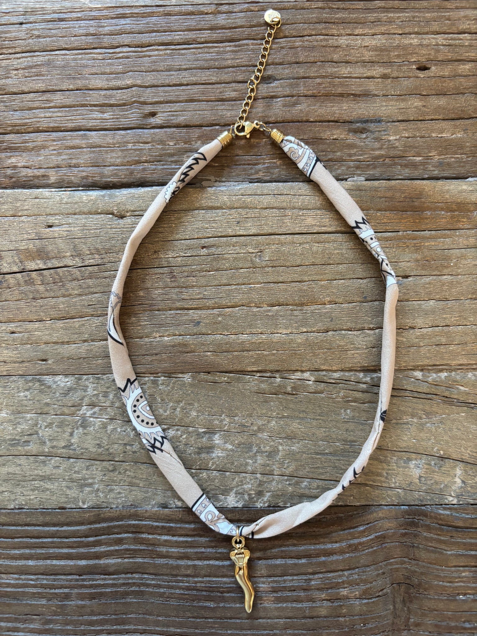 Collana Scaramantica